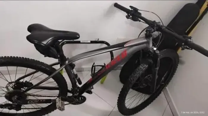 Bicicleta Specialized Rockhopper expert 2018 em perfeito estado