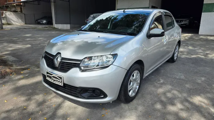 Logan 2015 1.6 8v  Exp. Hi-flex  completo com gnv 