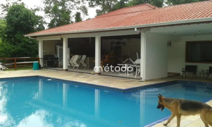 Sítio com 2 quartos à venda, 121000 m² por R$ 3.700.000 - Bairro Itapeti - Guararema - SP
