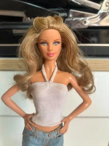 Barbie Basics Jeans - Modelo 01