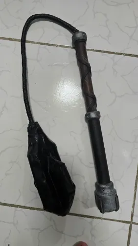 Acessório Prop Chicote Mangual Medieval - Perfeito para Cosplay