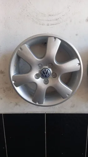 Roda aro 15 furacão 5x100 golf polo fox crossfox semi novas