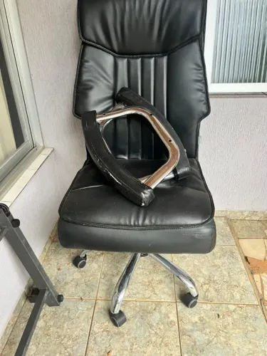 Cadeira de Escritório Presidente de Couro