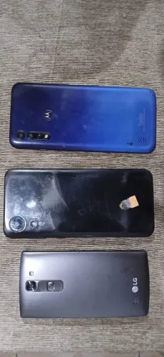 VENDO 3 CELULARES QUEBRA GALHO