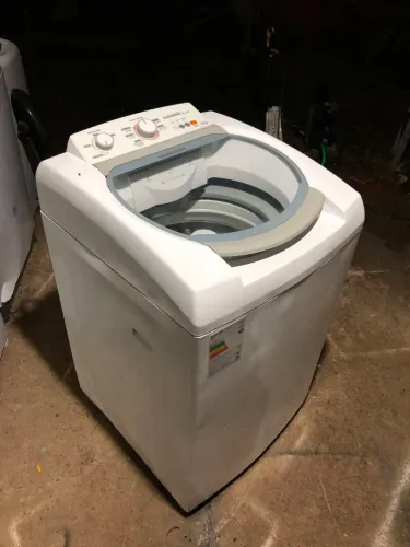MÁQUINA BRASTEMP 11 KILOS MUITO NOVA MODELO NOVO DOU GARANTIA FAÇO A ENTREGA GRÁTIS