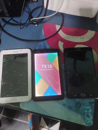 3 tablets para conserto... baratinho 