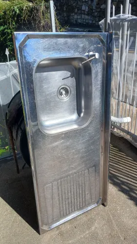 Pia Inox