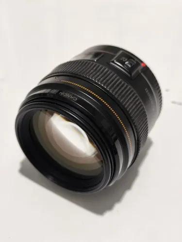 Vendo/ troco Lente Canon EF 85mm f1.8