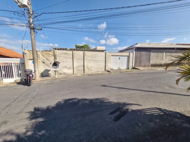 Casa vendo aceito AP na negociação.