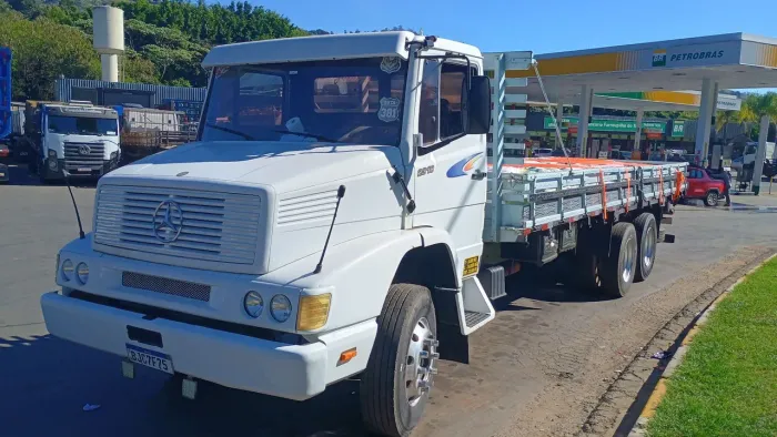 Mercedes bens 2318 Bom estado  
