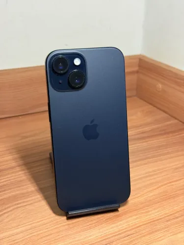 iPhone 15 - 128GB / 88% de bateria