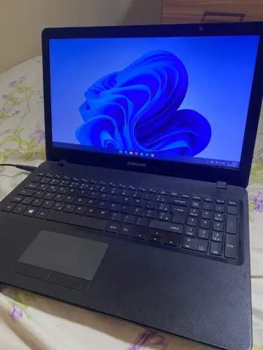 Notebook Samsung E34 i3, 4GB de RAM, SSD 500GB, 15,6''