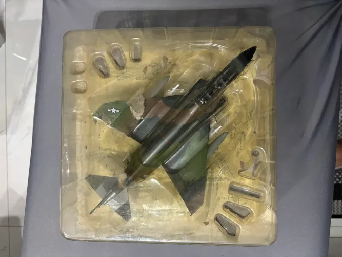 Aviões de Combate F4 Phantom II Altaya 1/72