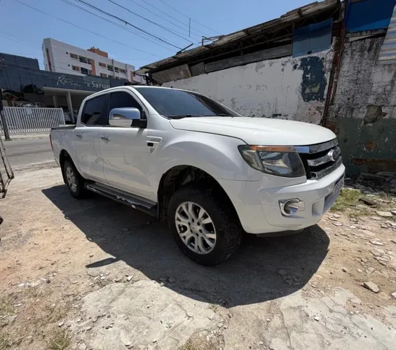 Ford Ranger XLT 2.5 16V 4X2 CD Flex 2016