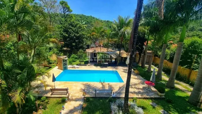 Sobrado com 5 dormitórios à venda, 170 m² por R$ 1.750.000,00 - Jardim Itapema - Guararema
