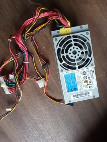  Fonte Seasonic SS-300TFX (300W