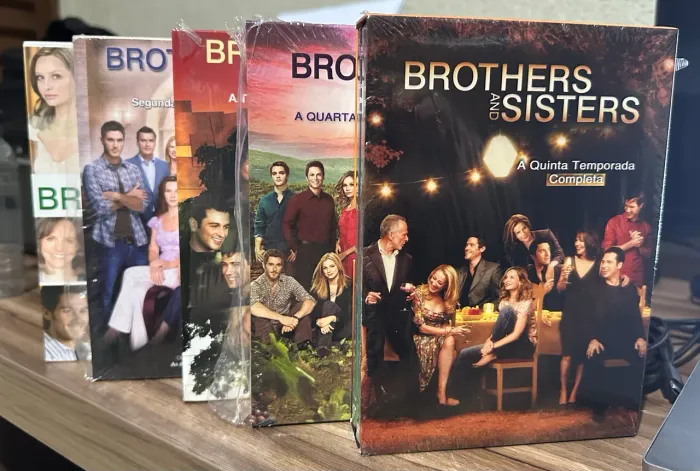 DVD BROTHERS AND SISTERS - Serie Completa 
