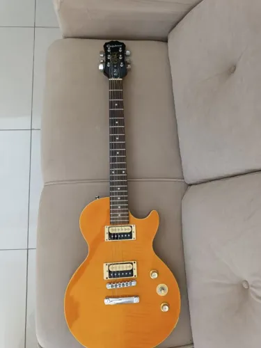 Guitarra Epiphone Les Paul Special II + Bag Original + Acessórios (Pronta pra tocar!)
