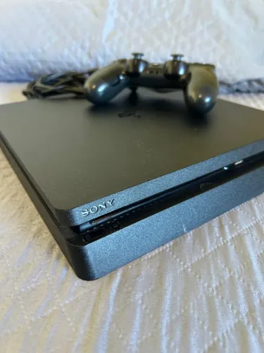 PlayStation 4 