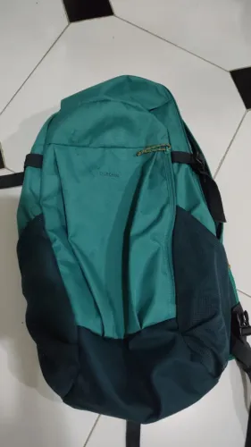 Mochila tamanho médio Quechua