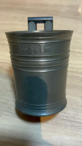 Copo em estanho espessura densa manufatura mg