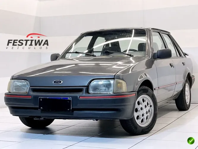 Ford Escort Guarujá 1.8 4P 1992