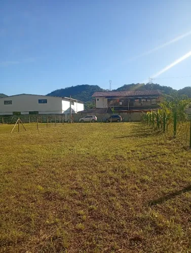 Terreno área rural Camboriú (macacos)