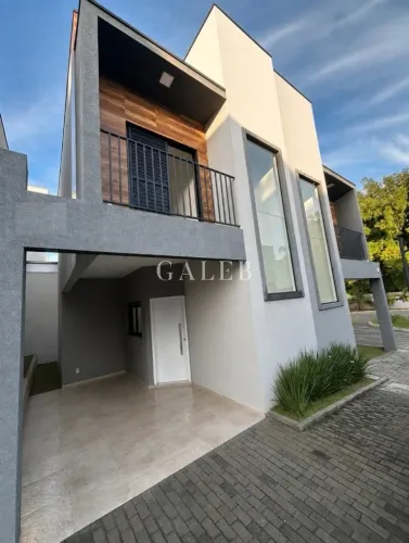 CASA EM CONDOMINIO 2 QUARTOS