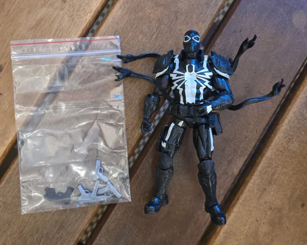 Marvel Legends Walgreens - Agente Venom