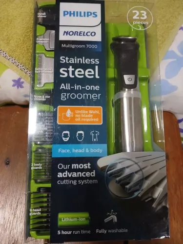 MULTIGROOM TRIMMER PHILIPS NORELCO