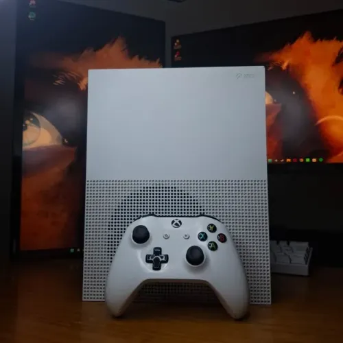 XBOX ONE S BRANCO EXCELENTE