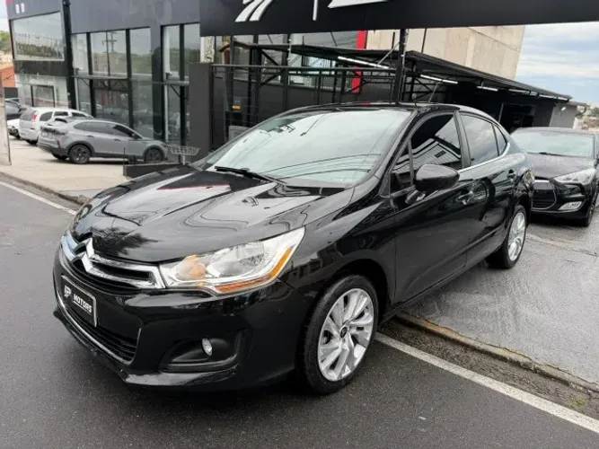 Citroen C4 Lounge Tendance 2.0 Flex 4P Aut. 2015