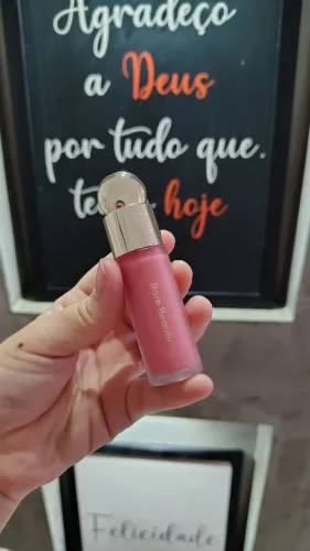 Blush Líquido Rare Beauty - Cor Happy (Original / Ótimo Estado)