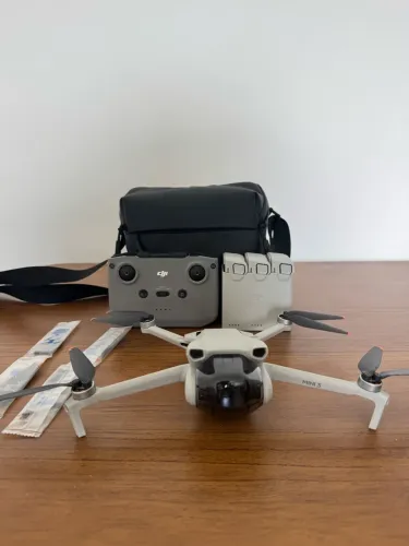 Drone DJI Mini 3 Fly More Combo - Pouquíssimo usado