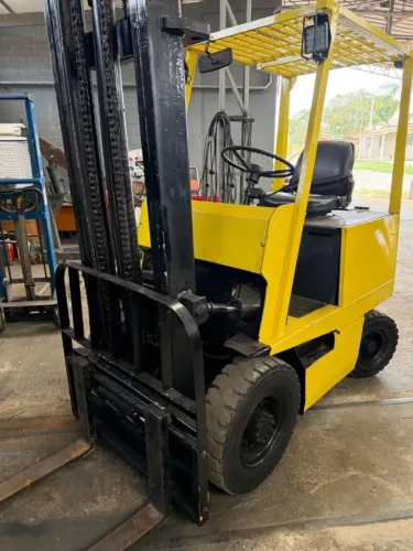 Empilhadeira Elétrica Toyota 24V (Revisada e Funcionando 100%) + Carregador Tracionário