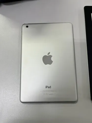 iPad Mini 1a Geração - Branco - IOS 9