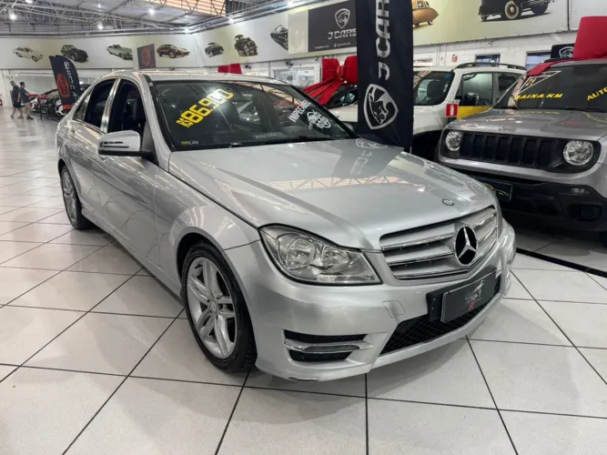 Mercedes-Benz C-180 CGI Sport 1.6 TB 16V 156cv Aut. 2014