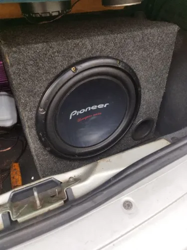 Caixa de Grave Pioneer
