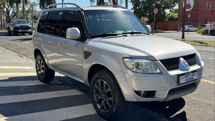 Mitsubishi Pajero TR4 2.0 Flex 16V 4X2 Aut. 2013