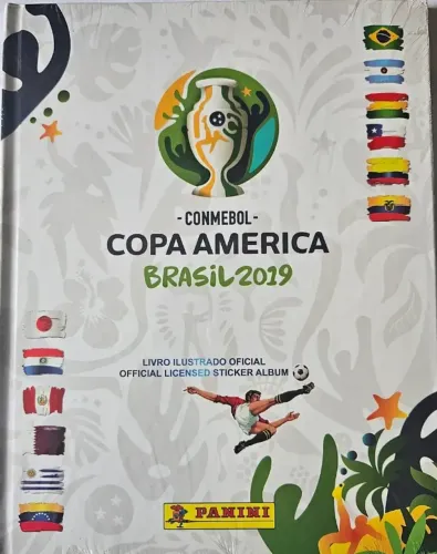 Álbum da Copa América 2019 completo (Capa Dura)