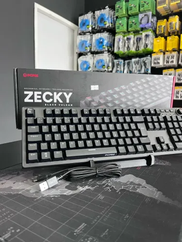 Teclado Gamer Pcyes Zecky 100% Mecânico