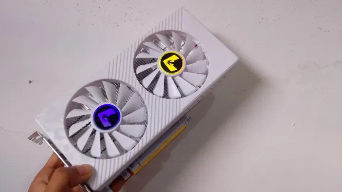 Rx 580 branco zerada
