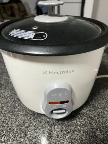 Panela de arroz Electrolux