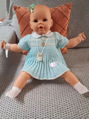 Estou vendendo boneca meu bebê dos anos 80 da estrela. Apenas o brinquinho oxidou .