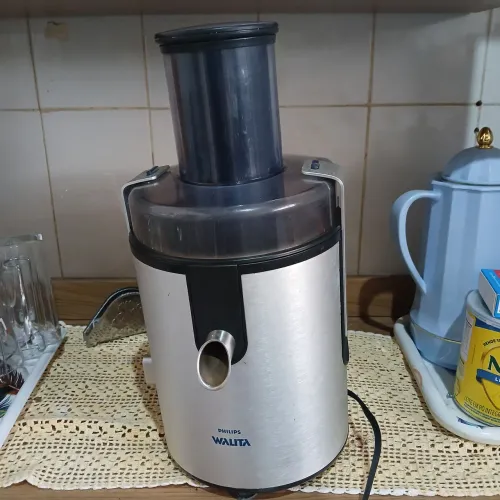 Triturador Centrífuga de Frutas e Legumes Wallita