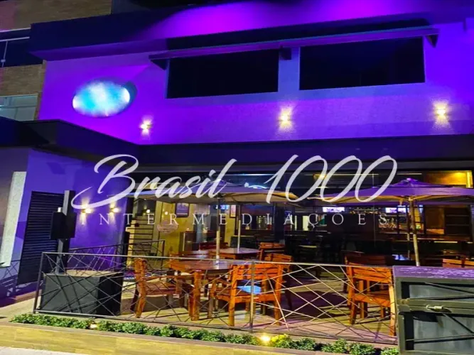 Prédio Comercial com Hamburgueria em Itapecerica da Serra, SP