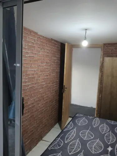 Aluga-se Quarto no cajuru próximo ao Centro Politécnico !