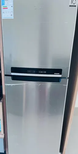 Geladeira Midea Inverter - praticamente nova, ainda no plástico da loja