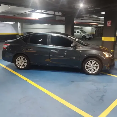 Nissan Sentra SL 2.0/ 2.0 Flex Fuel 16V Aut. 2016