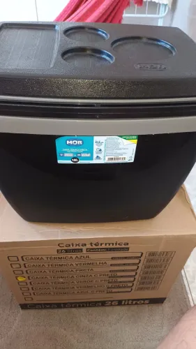 CAIXA TERMICA/COOLER 18L LEIA